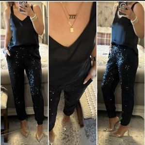 🎄🎄🎆PERFECT XMAS OR NEW YEARS🧨🎇 OUTFIT BEAUTIFUL BLACK SEQUIN JOGGERS NWOT